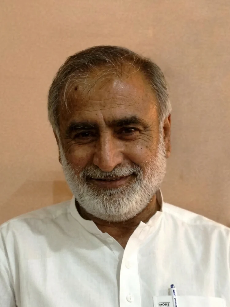 Dr. M. Munir Babar