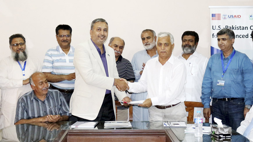 IWREM MUET, SIDA and ACIAR sign MoU on Water Governance in South Asia